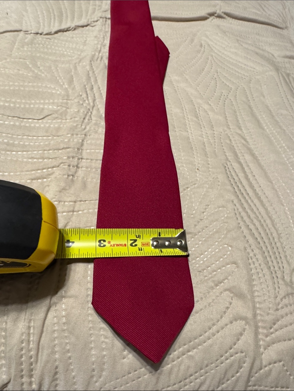 Austin Manor Men's Red Solid Tie - Classic Formal Accessory